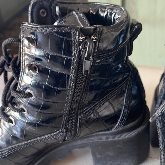 Steve Madden boots - Picture 4 of 8